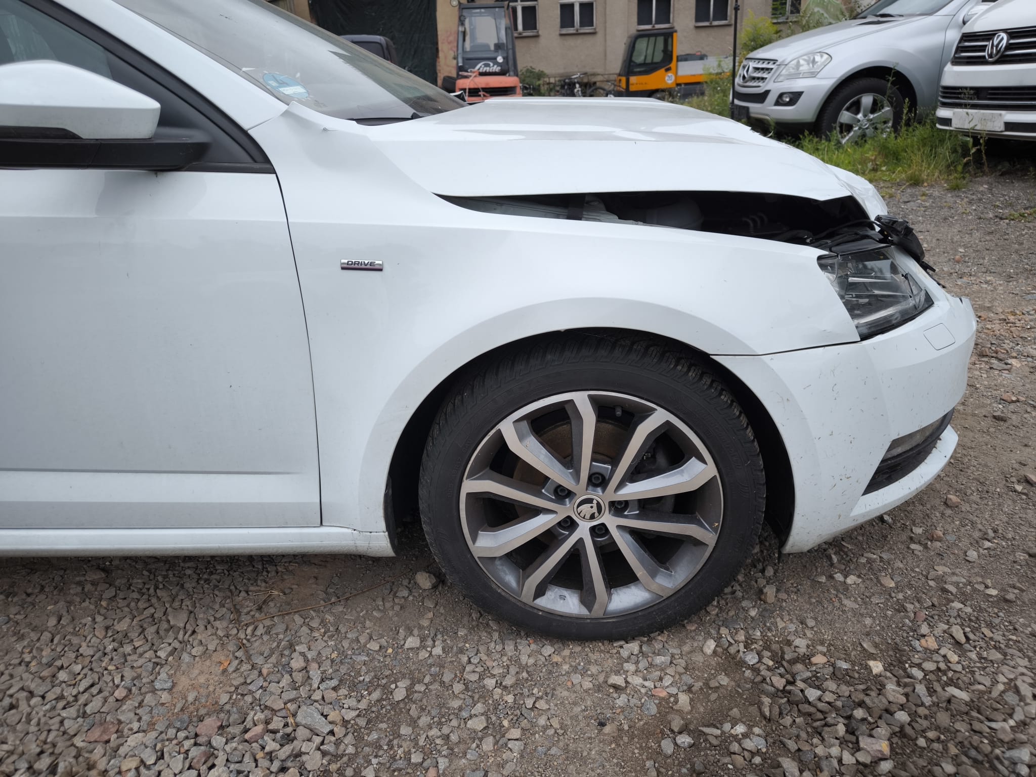 Beschädigten Skoda mit Frontschaden in Ahaus als Unfallwagen verkaufen