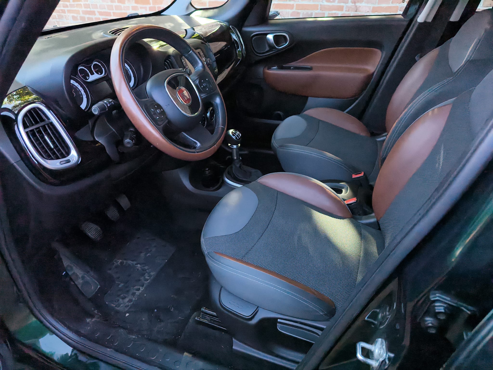 Fiat Innenraum in Backnang als Beispiel für unkompliziertes Auto verkaufen mit digitalem Service