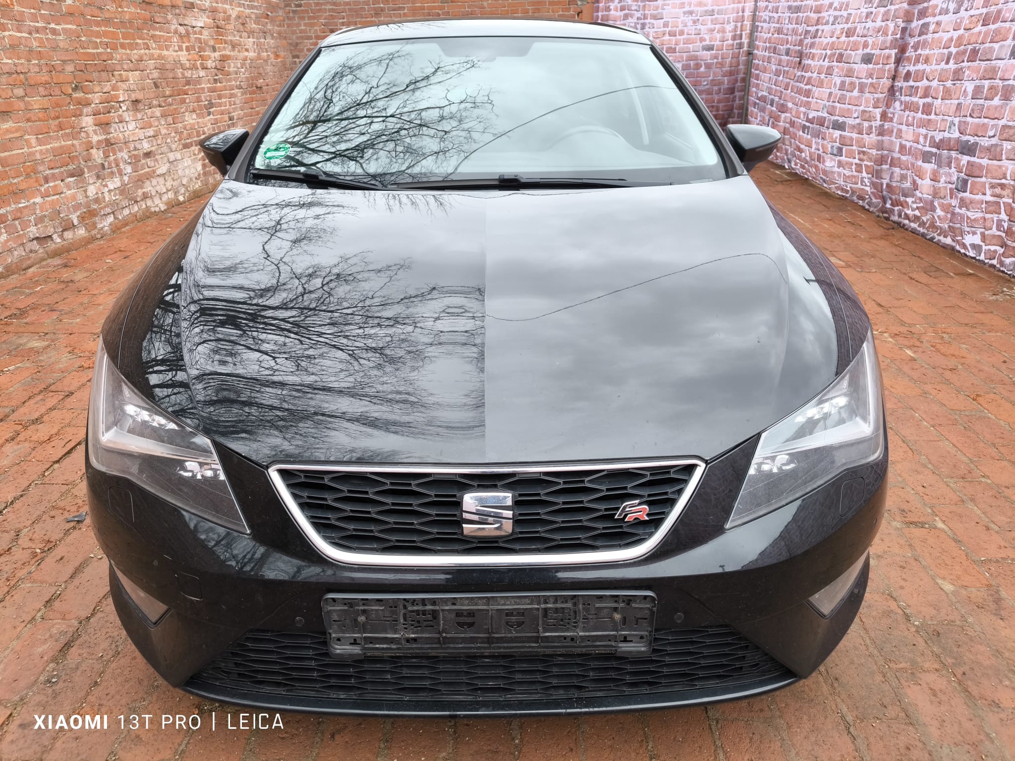 Seat Leon FR mit Motorschaden in Bietigheim-Bissingen für den Verkauf an seriösen Autoankäufer