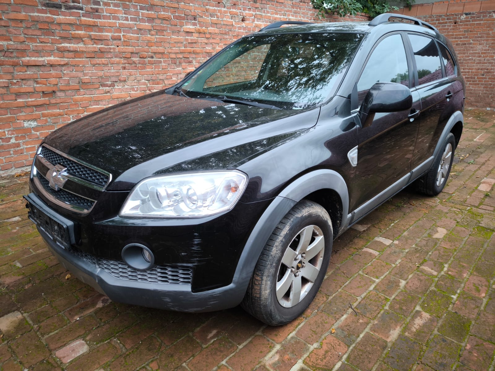 Chevrolet Captiva mit Karosserieschäden in Cuxhaven unkompliziert verkaufen