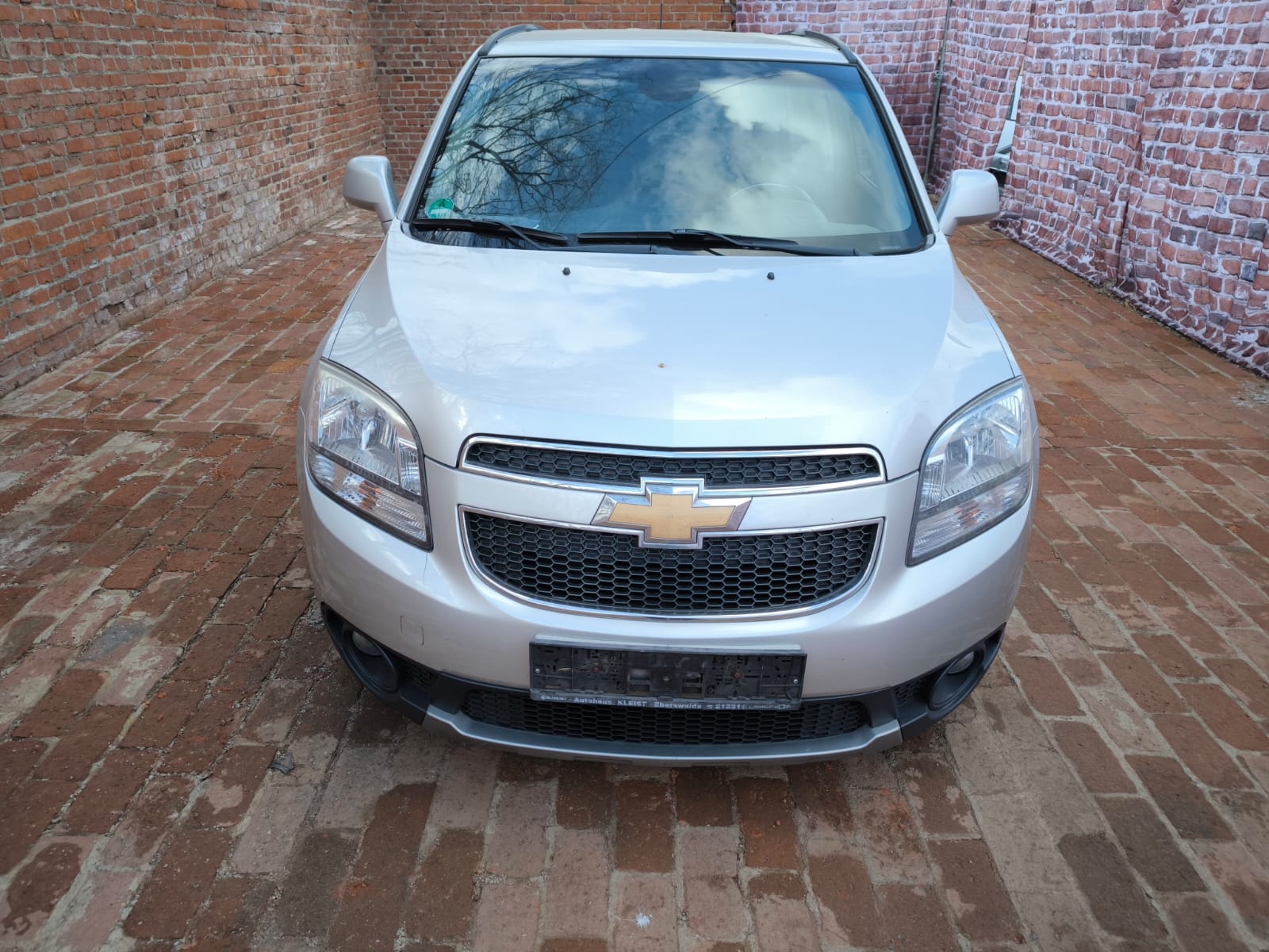 Silberner Chevrolet Orlando mit Motorschaden in Erftstadt verkauft und zur Abholung bereit
