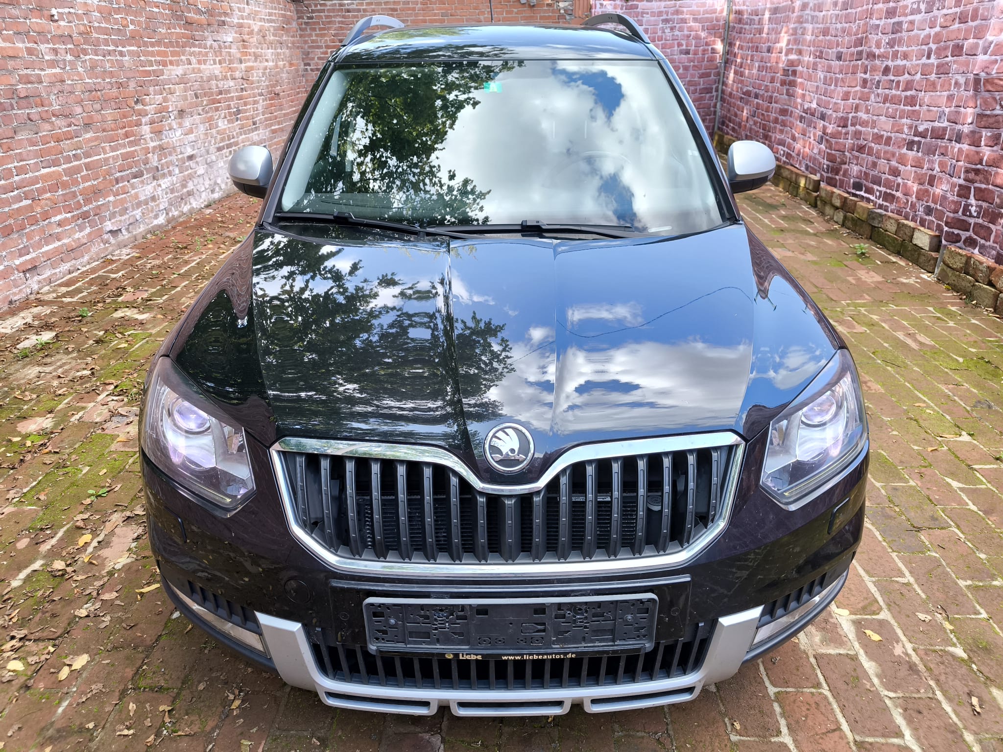 Skoda Yeti Familienauto mit Motorschaden in Hürth verkaufen