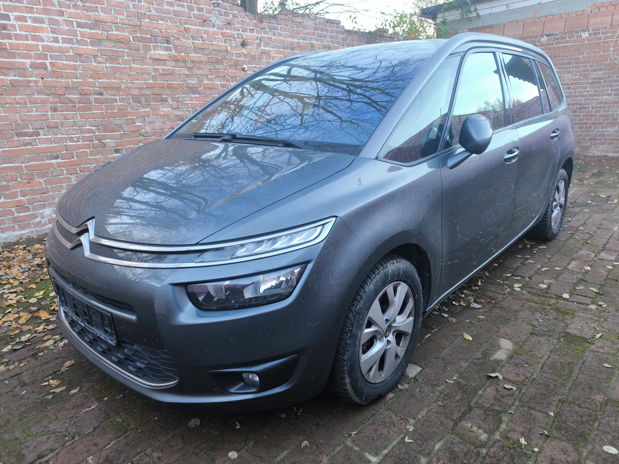 Citroën Grand C4 Picasso Familienvan bereits verkauft nach digitalem Auto Verkauf in Kiel
