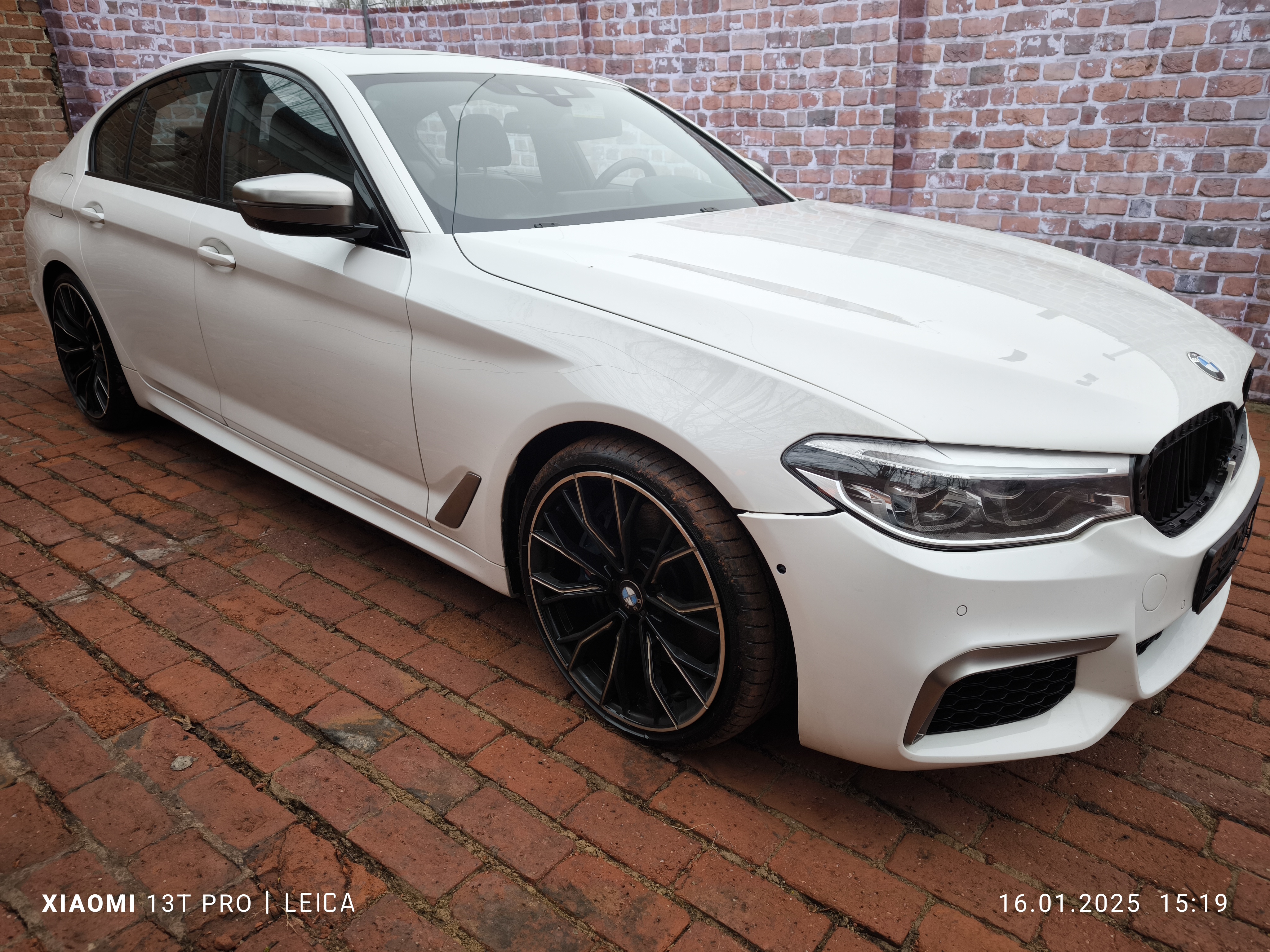 BMW 5er Gebrauchtwagen in Kirchheim unter Teck nach Unfall verkaufen