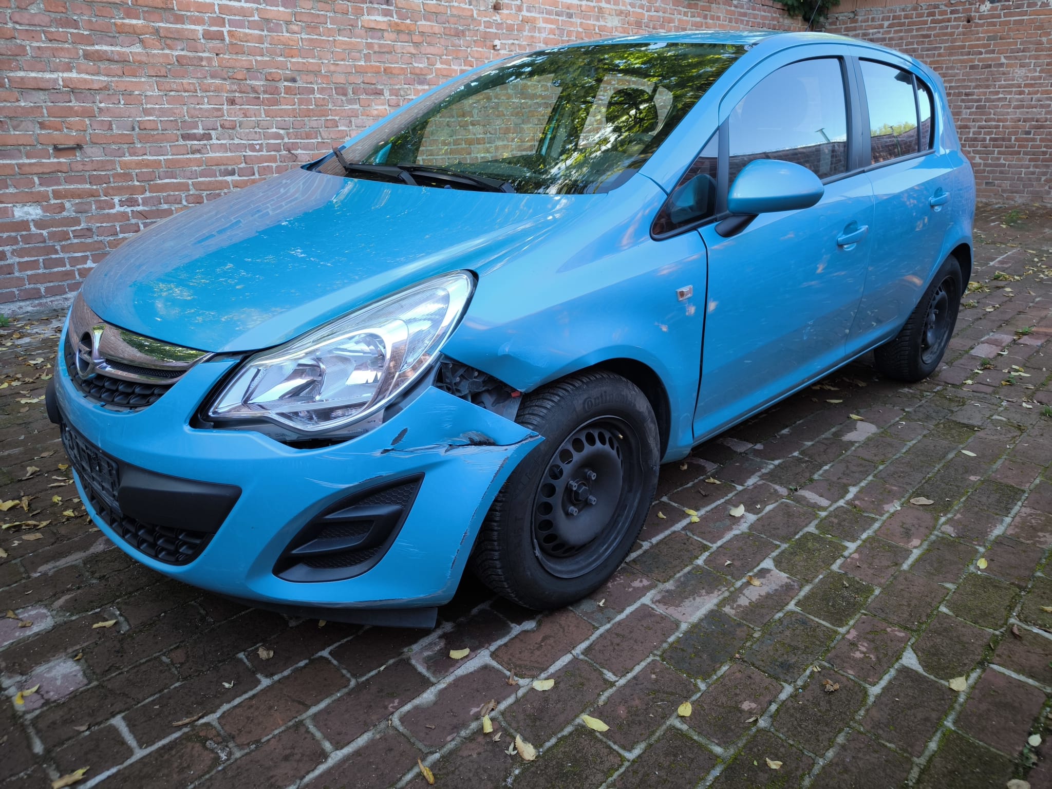 Beschädigten Opel Corsa als Unfallwagen in Leinfelden-Echterdingen verkaufen