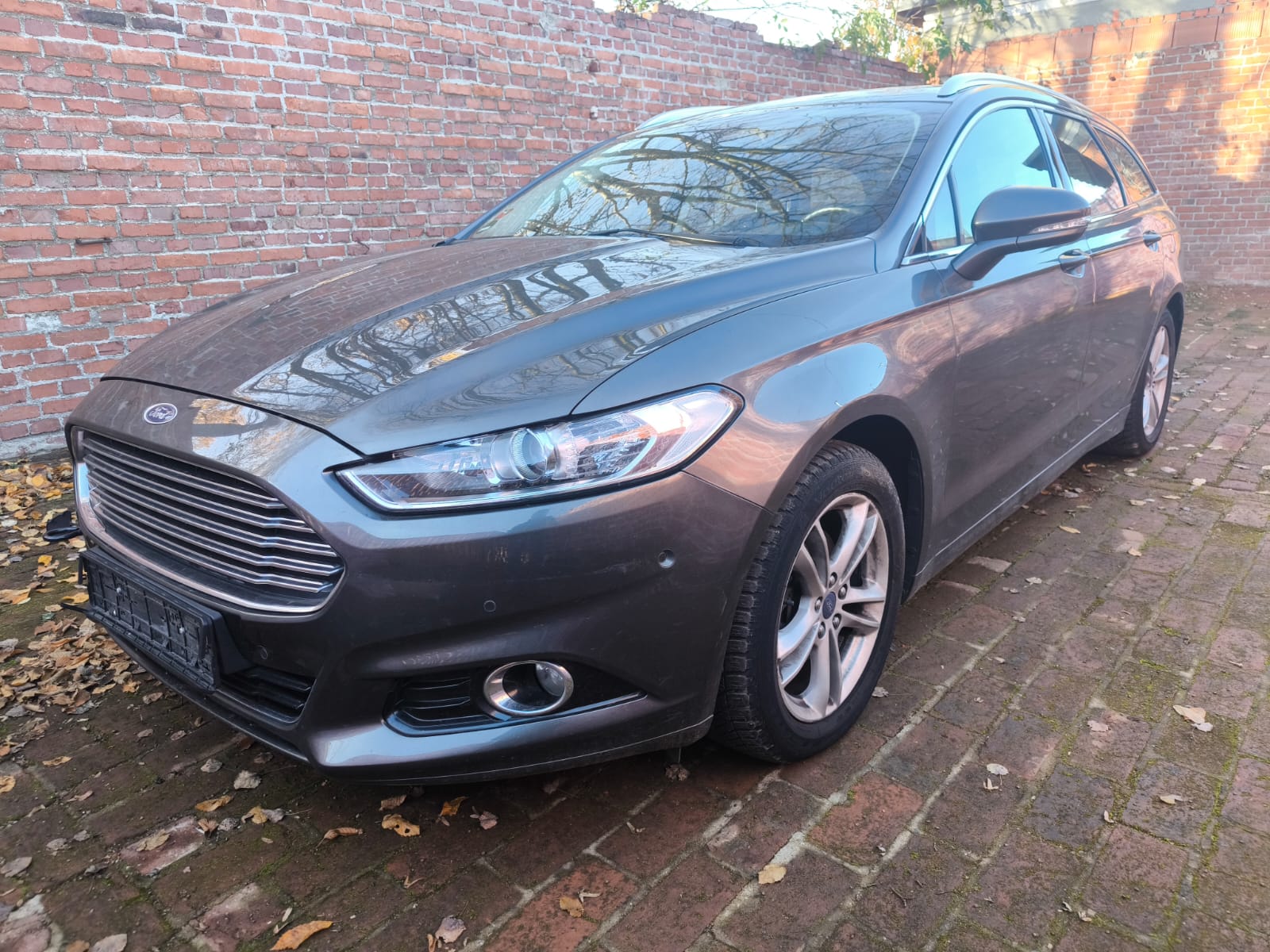 Ford Mondeo Kombi in Hof nach erfolgreichem Auto Verkauf in Münster