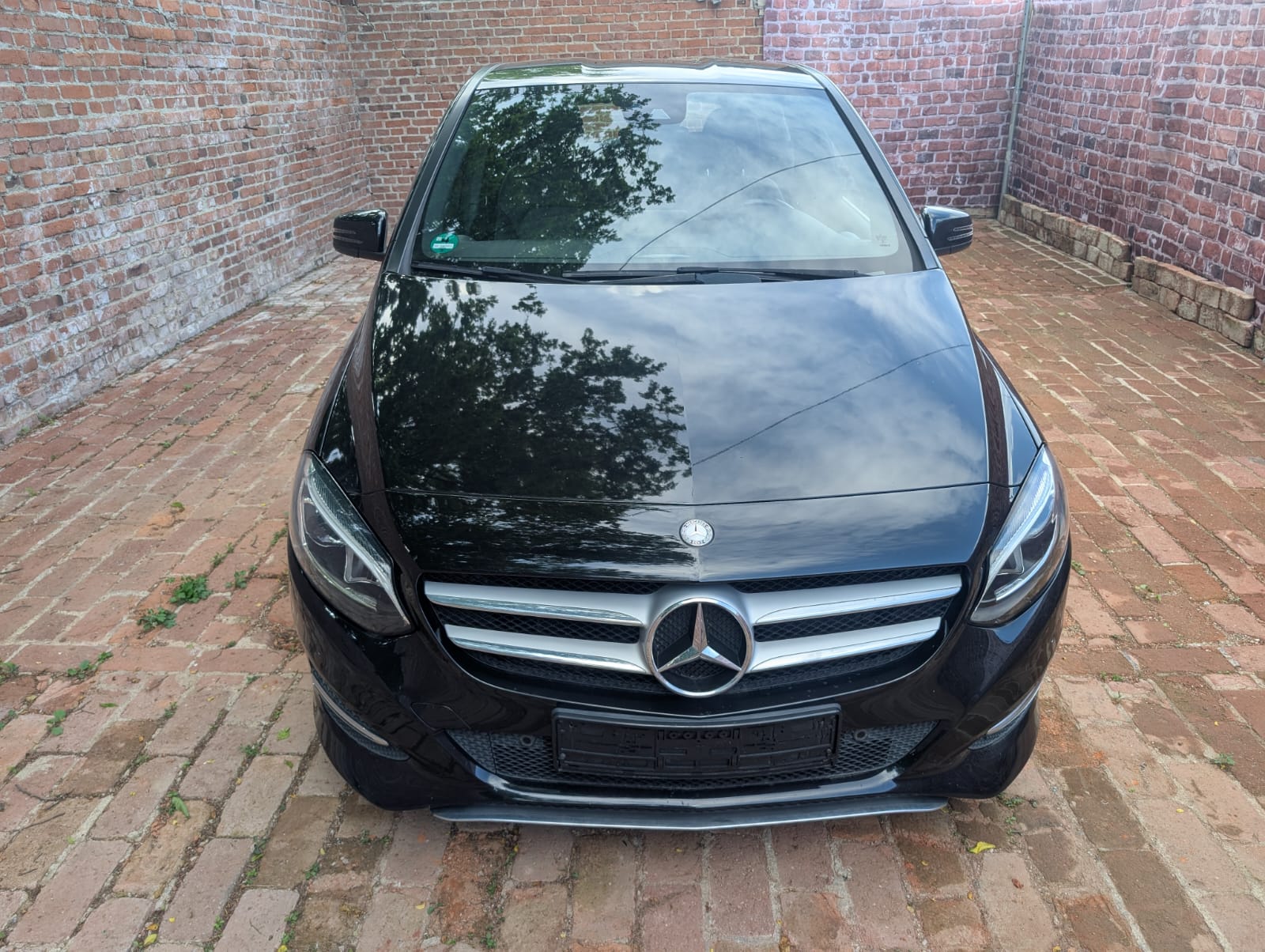 Schwarzen Mercedes B Klasse mit Getriebeschaden in Siegburg erfolgreich verkaufen