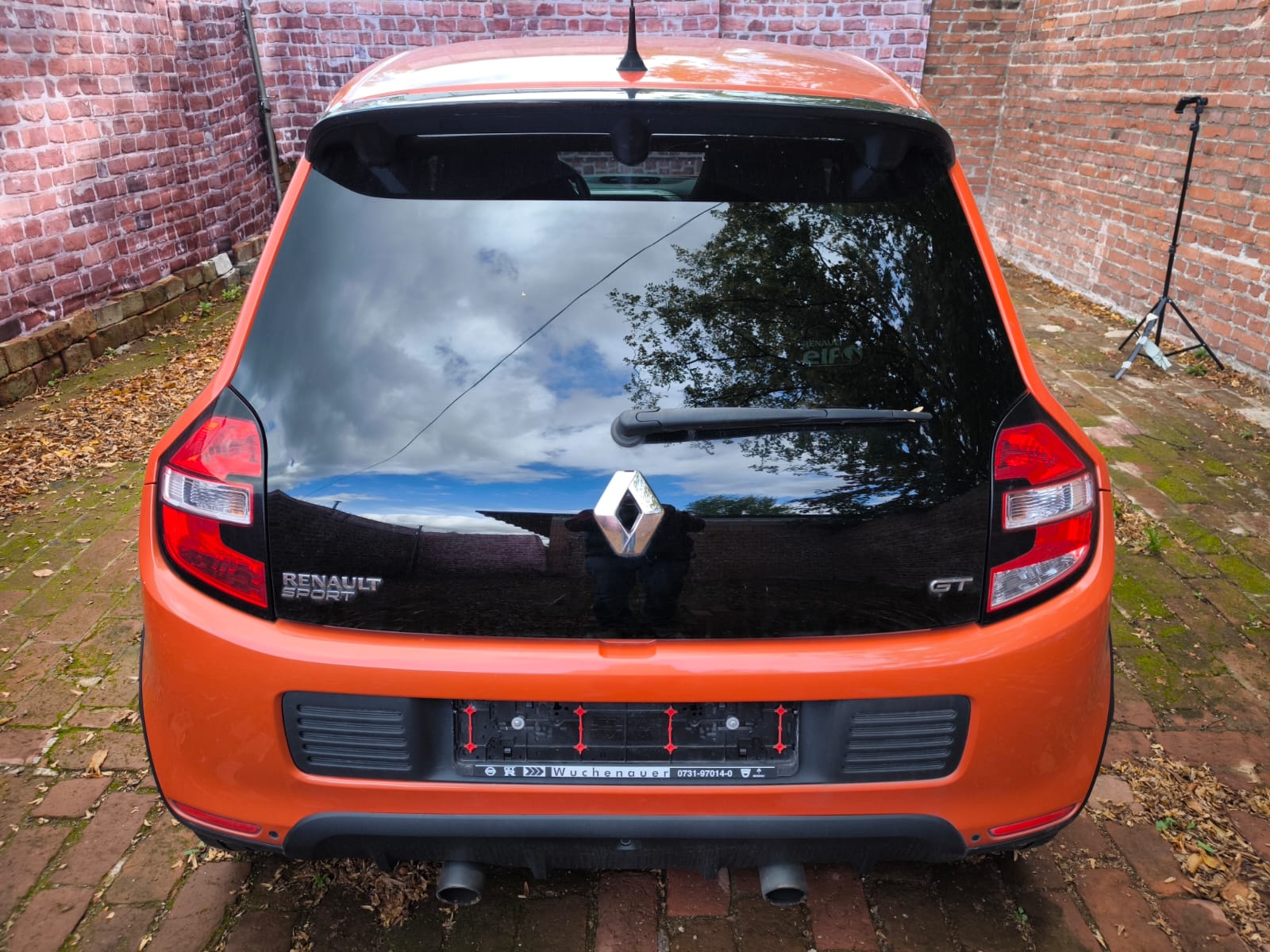 Orangefarbenen Renault Twingo GT in Waldkraiburg sicher verkaufen
