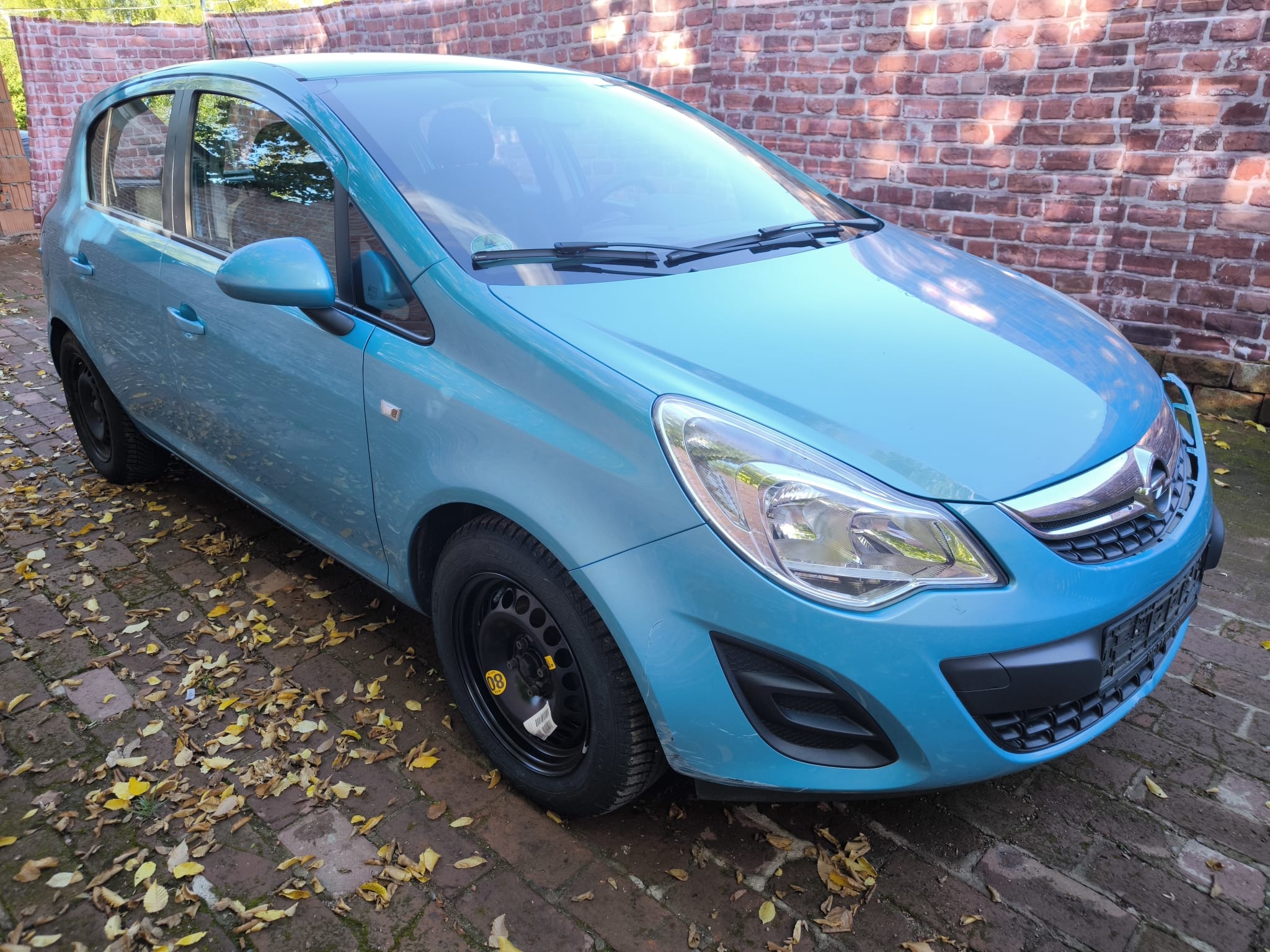 Blauer Opel Corsa als bereits verkaufter Gebrauchtwagen in Wernigerode online verkaufen