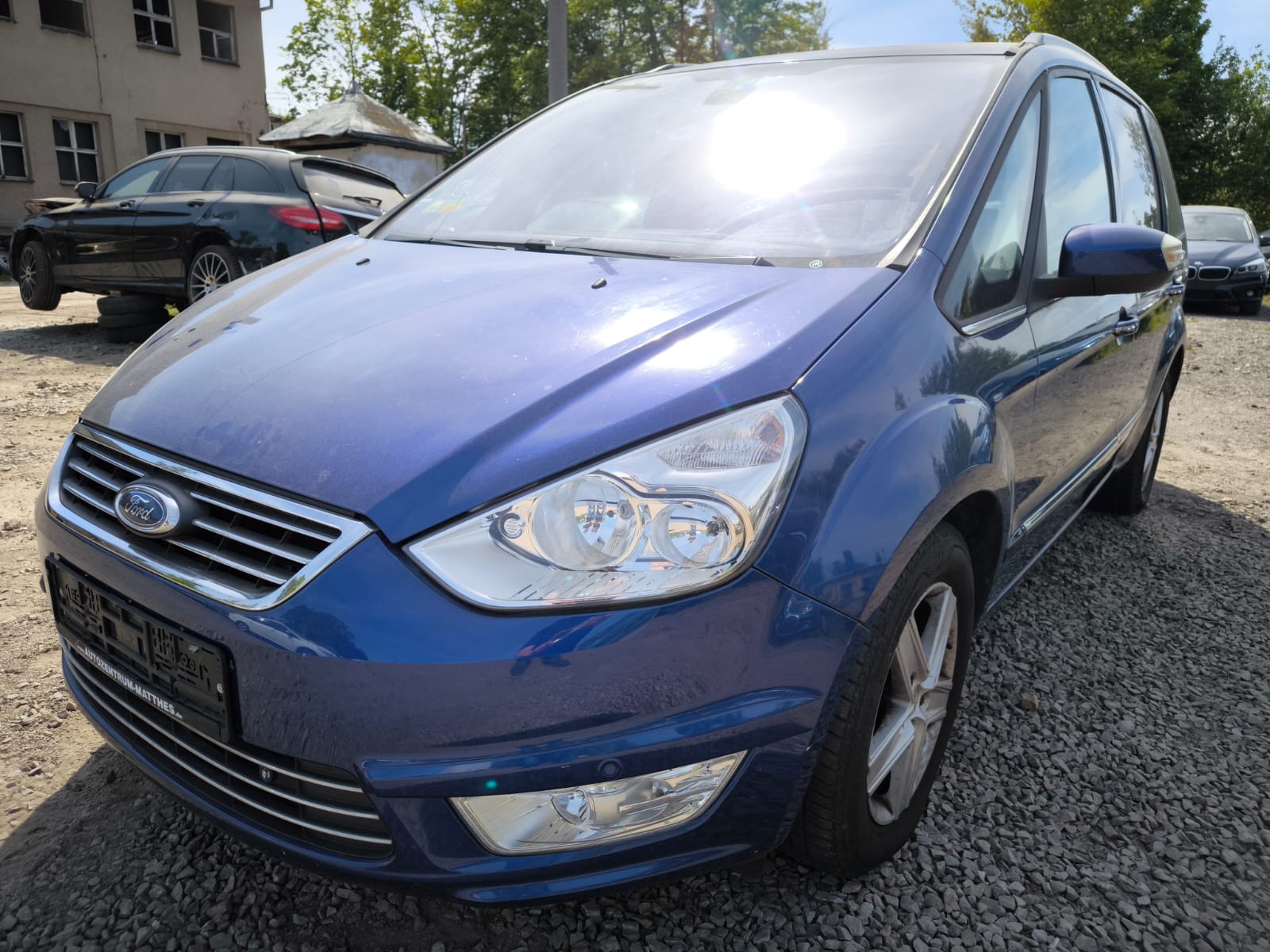 Blauer Ford Galaxy als bereits verkaufter Gebrauchtwagen in Wolfenbüttel schnell online verkaufen