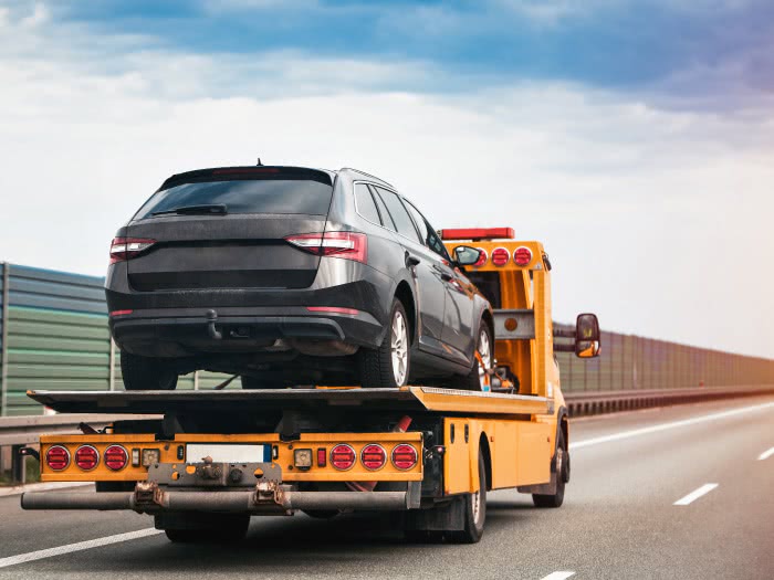 Abholung mit Autotransporter